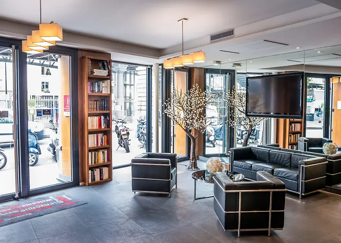 Art Hotel Eiffel Paris